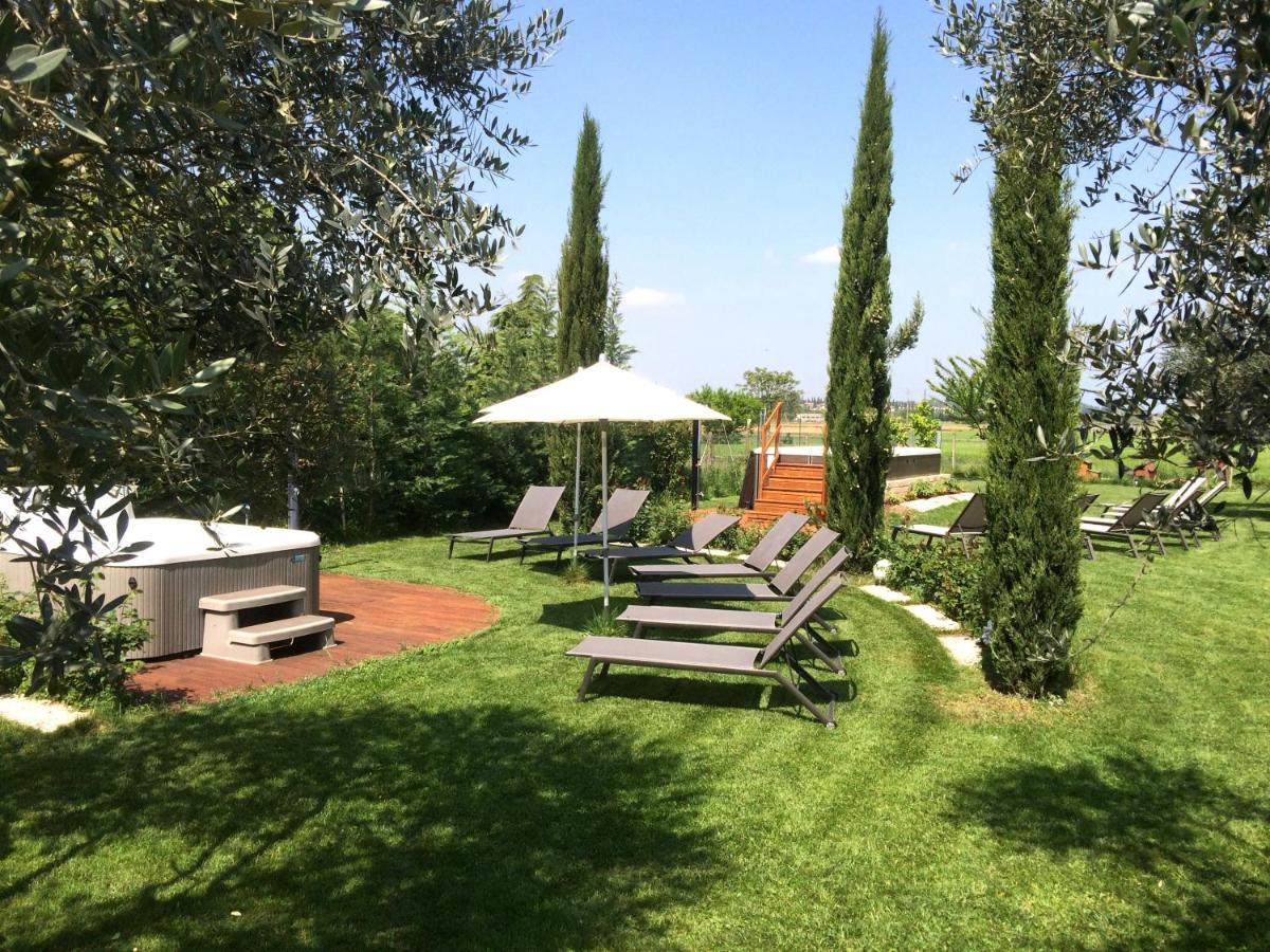 Agriturismo Al Tralcio Valeggio sul Mincio Luaran gambar