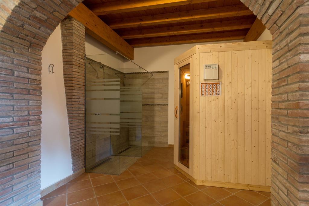 Agriturismo Al Tralcio Valeggio sul Mincio Luaran gambar