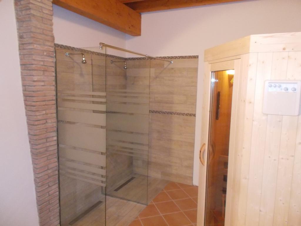 Agriturismo Al Tralcio Valeggio sul Mincio Luaran gambar