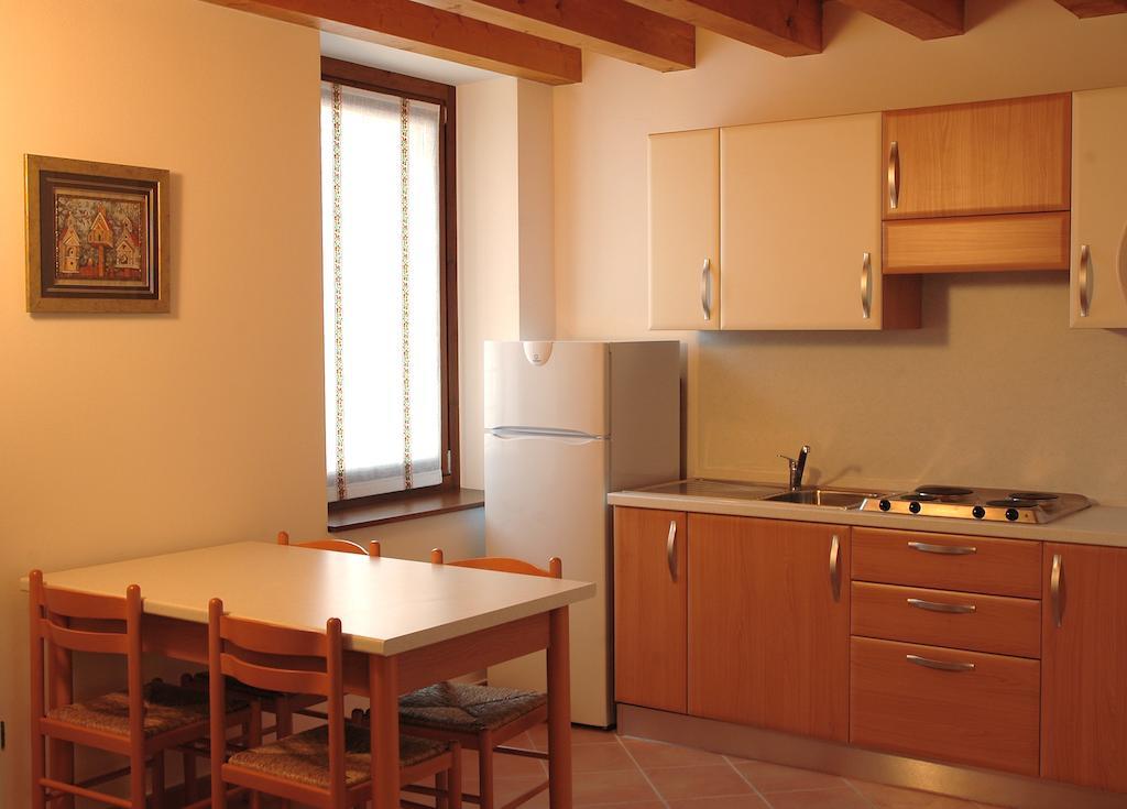 Agriturismo Al Tralcio Valeggio sul Mincio Bilik gambar