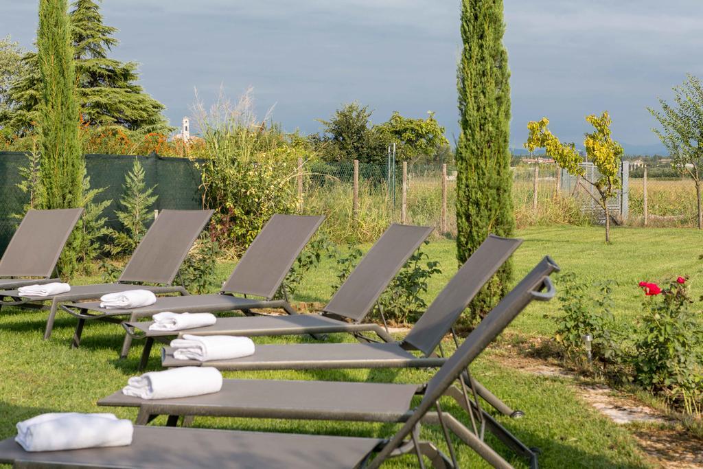 Agriturismo Al Tralcio Valeggio sul Mincio Luaran gambar