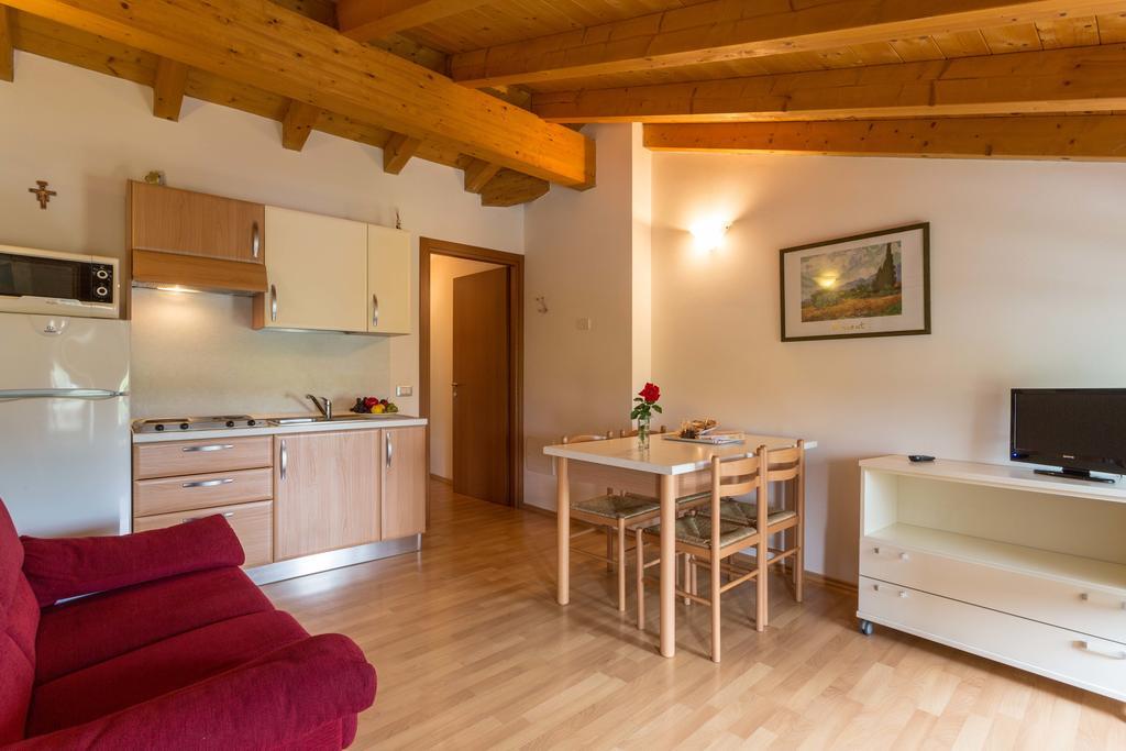 Agriturismo Al Tralcio Valeggio sul Mincio Luaran gambar